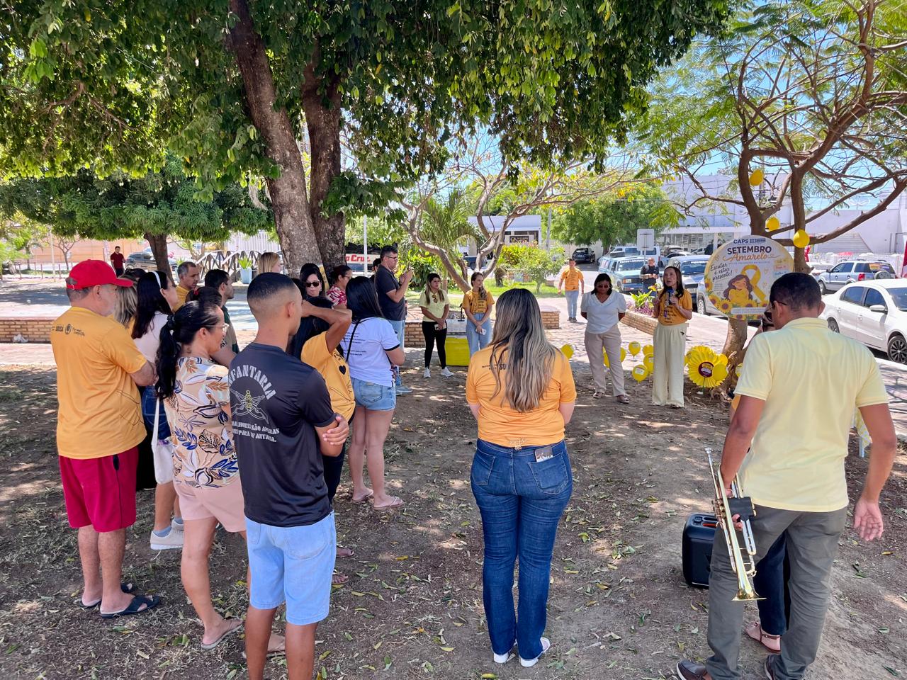 Setembro Amarelo: CAPS Tozinho Gadelha promove ação de valorização da vida na Praça do Bom Jesus